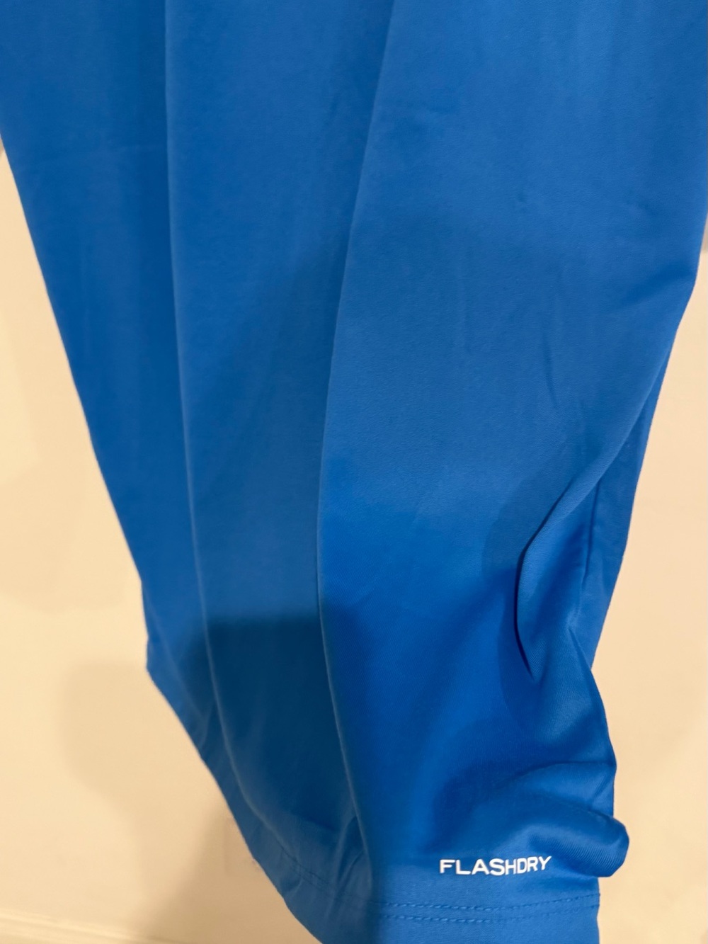 The North Face Men’s Bright Blue Short-Sleeve flash dry Tee - Picture 2 of 6